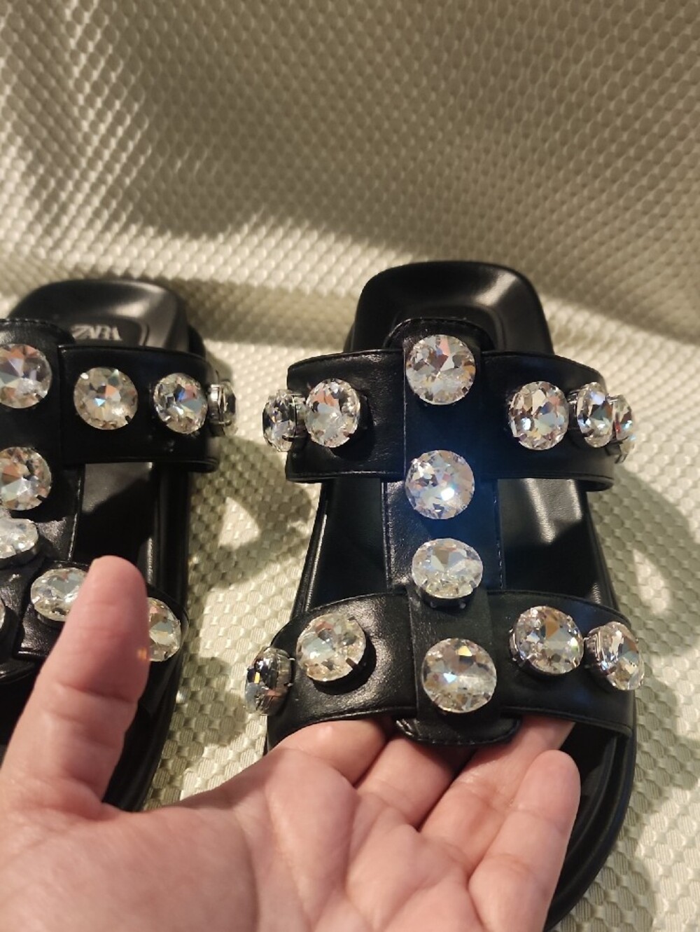 Zara Black Crystal-Embellished Slide Sandals - Picture 4 of 10